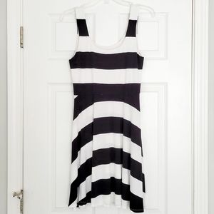 love...ady Skater Dress Black White Stripe M